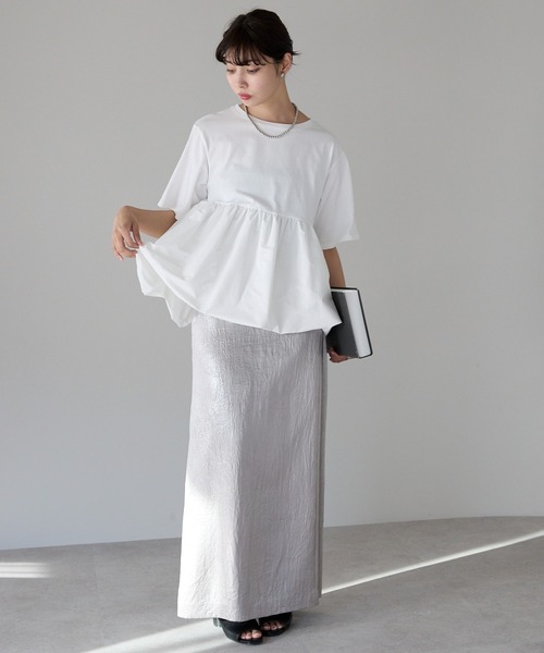 SOTT（ソット）の「Mixed material balloon hem tops 異素材バルーントップス（Tシャツ/カットソー・レディース・ブラック/オフホワイト・FREE）」の7枚目の写真