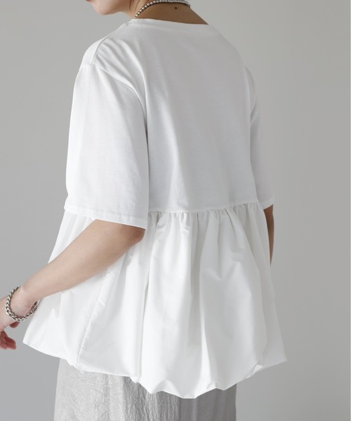 SOTT(ソット)の「Mixed material balloon hem tops 異素材バルーントップス(Tシャツ/カットソー・レディース・ブラック/オフホワイト・FREE)」の16枚目の写真