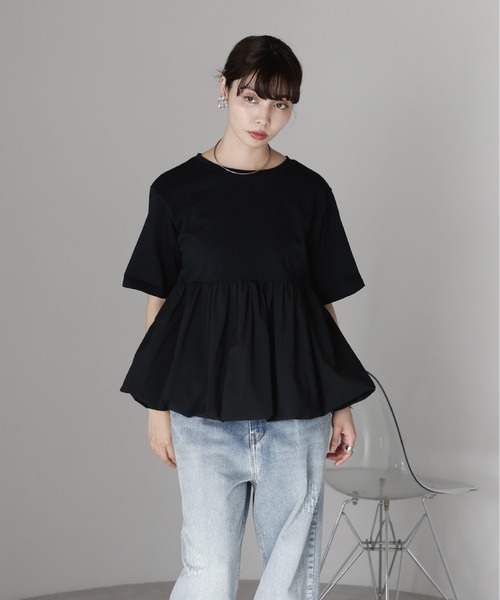 SOTT(ソット)の「Mixed material balloon hem tops 異素材バルーントップス(Tシャツ/カットソー・レディース・ブラック/オフホワイト・FREE)」の19枚目の写真