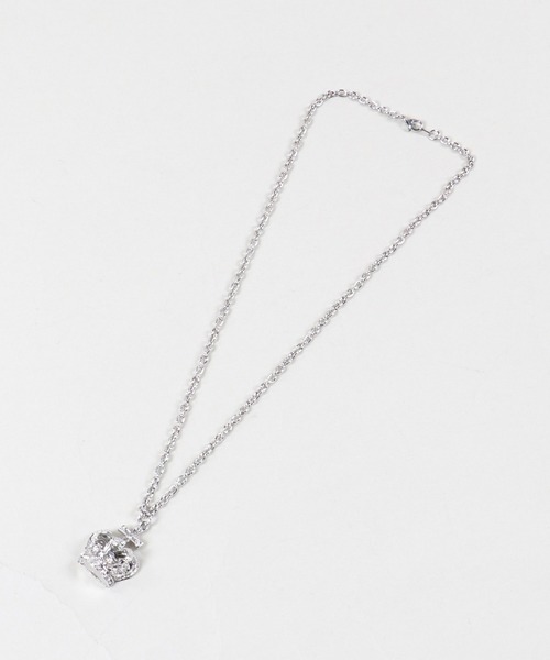 SPINNS（スピンズ）の「メタルネックレス/クラウンクロス（ネックレス・レディース・シルバー・ONESIZE）」の4枚目の写真