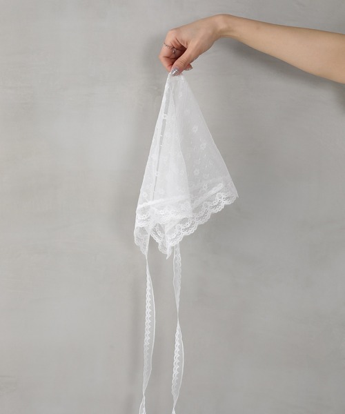 Monocoro toppi（モノコロトッピ）の「花柄 レース バブーシュカ（その他ヘアアクセサリー・レディース・ブラック/ホワイト・フリー）」の3枚目の写真