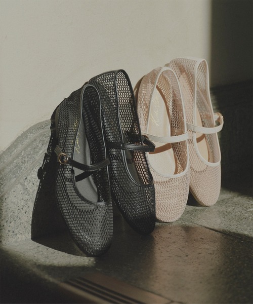 KOBE LETTUCE(コウベレタス)の「メッシュメリージェーンパンプス(パンプス・レディース・ブラック/ベージュ・L/LL/M/S)」の14枚目の写真