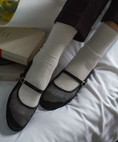 KOBE LETTUCE(コウベレタス)の「メッシュメリージェーンパンプス(パンプス・レディース・ブラック/ベージュ・L/LL/M/S)」の21枚目の写真