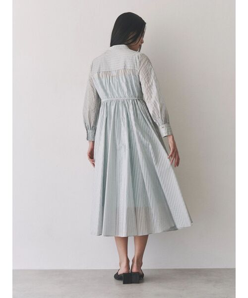 TONAL（トーナル）の「シアーストライプシャツワンピース（ワンピース・レディース・ブルー/オフホワイト/ミント・MEDIUM）」の8枚目の写真