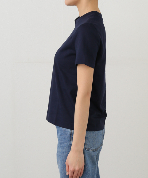 JOINT WORKS（ジョイントワークス）の「Calvin Klein /カルバン クラインSS FLOCKED LOGO CREWNK TEE（Tシャツ/カットソー・レディース・ホワイト/ネイビー/イエロー・X-SMALL）」の17枚目の写真