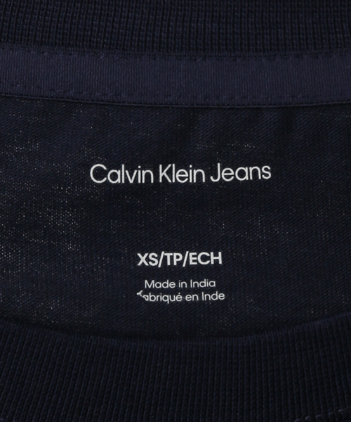 JOINT WORKS（ジョイントワークス）の「Calvin Klein /カルバン クラインSS FLOCKED LOGO CREWNK TEE（Tシャツ/カットソー・レディース・ホワイト/ネイビー/イエロー・X-SMALL）」の22枚目の写真