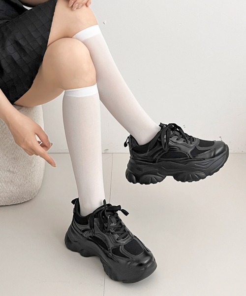 Shoes in Closet(シューズインクローゼット)の「軽量厚底 ボリューム デザインソール メッシュ スニーカー 2927(スニーカー・レディース・ホワイト/ブラック×ブラック/グレー・LL/S/M/L)」の15枚目の写真