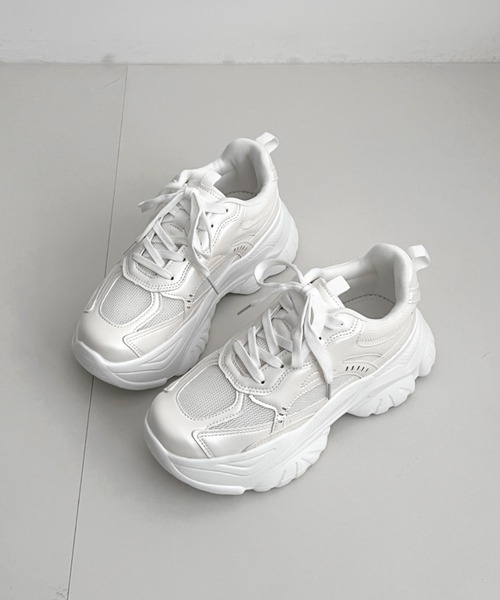 Shoes in Closet(シューズインクローゼット)の「軽量厚底 ボリューム デザインソール メッシュ スニーカー 2927(スニーカー・レディース・ホワイト/ブラック×ブラック/グレー・LL/S/M/L)」の10枚目の写真
