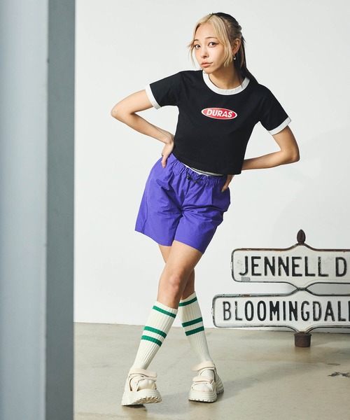 DURAS（デュラス）の「雑誌掲載｜クロップリンガーTシャツ（Tシャツ/カットソー・レディース・ブラック/ライム/オレンジ・MEDIUM/SMALL）」の13枚目の写真