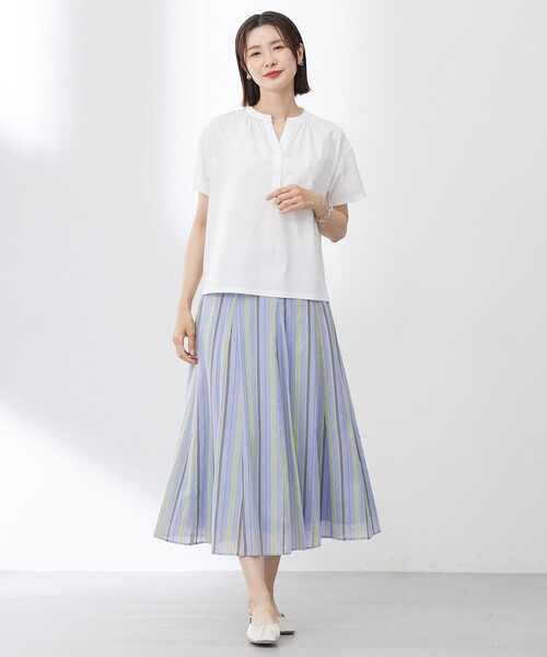 J.PRESS(ジェイプレス)の「【洗える・接触冷感】プレーティングジャージー バンドカラー カットソー(Tシャツ/カットソー・レディース・ホワイト系/スカイブルー系/ベージュ系/オレンジ系/ブラック系・LARGE/MEDIUM)」の8枚目の写真