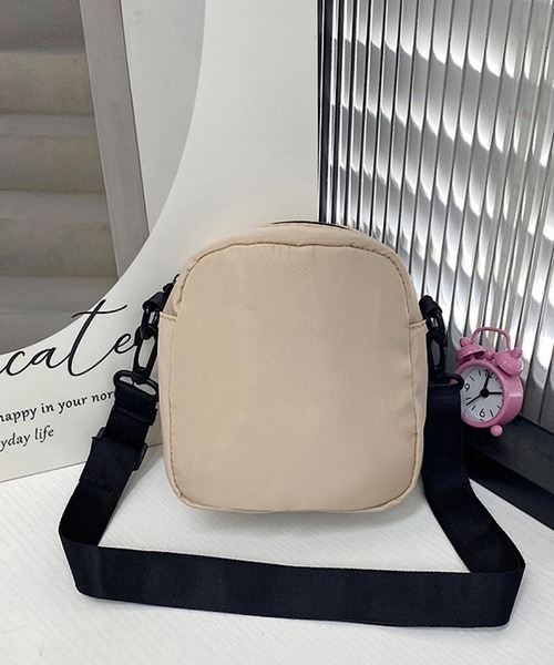 VIBGYOR（ヴィブジョー）の「lulunoix/シンプルショルダーバッグ N15360（ショルダーバッグ・キッズ・ブラック/グリーン/ピンク/レッド/ベージュ/イエロー・FREE）」の10枚目の写真