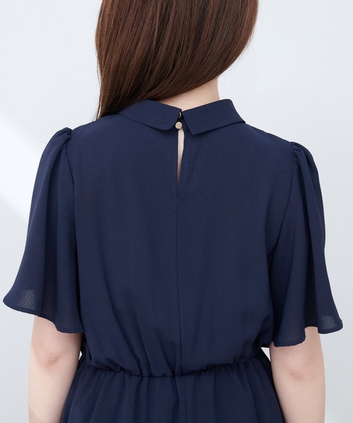 natural couture（ナチュラルクチュール）の「【WEB限定】ボウタイアシメラッフルワンピース（ワンピース・レディース・オレンジ系その他/ブルー/ネイビー/グレイッシュベージュ・FREE）」の9枚目の写真