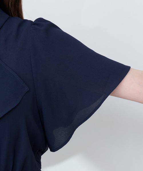 natural couture（ナチュラルクチュール）の「【WEB限定】ボウタイアシメラッフルワンピース（ワンピース・レディース・オレンジ系その他/ブルー/ネイビー/グレイッシュベージュ・FREE）」の6枚目の写真