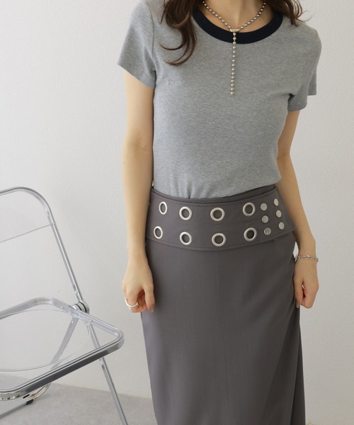 LAULEN（ローレン）の「punching button belted long skirt /パンチング ボタン ベルト付き ロング スカート（スカート・レディース・ブラック/グレー・M/S）」の10枚目の写真