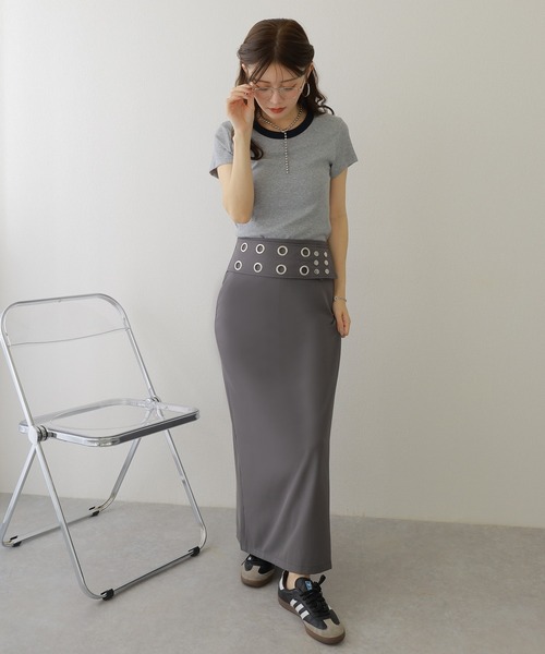 punching button belted long skirt /パンチング ボタン ベルト