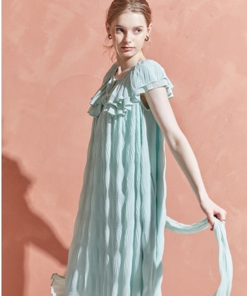 ERADIE(エラディエ)の「Border Pleated Long one-piece ボーダープリーツロングワンピース(ワンピース・レディース・ホワイト/ブラック/ミント/サーモンピンク・FREE)」の17枚目の写真