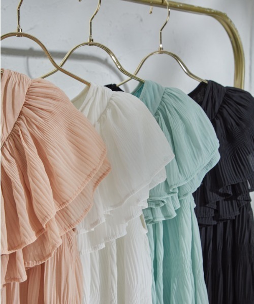 ERADIE(エラディエ)の「Border Pleated Long one-piece ボーダープリーツロングワンピース(ワンピース・レディース・ホワイト/ブラック/ミント/サーモンピンク・FREE)」の10枚目の写真