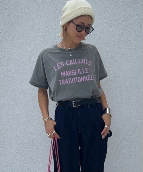 LBC(エルビーシー)の「製品染めプリントTシャツ(Tシャツ/カットソー・レディース・パープル/クリアグリーン/ライトピンク/チャコールグレー/レッド/ライトブルー/ベージュ/ダークグレー・M)」の18枚目の写真