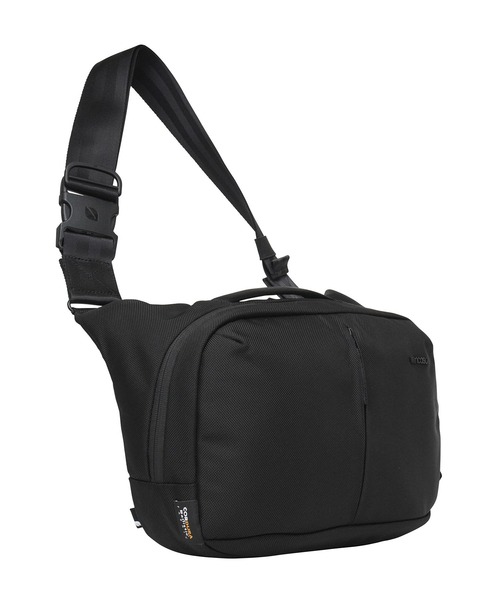 incase（インケース）の「Tracks Sling（ショルダーバッグ・メンズ・ブラック・ONE SIZE）」の5枚目の写真