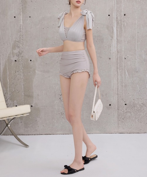 TeddyShop（テディショップ）の「レディース水着 シアー肩リボンバックギャザーハイウエストフリルビキニ 上下2点セット（水着・レディース・ワイン/ブラック/ライトグレー/サックスブルー・L/M/S）」の17枚目の写真