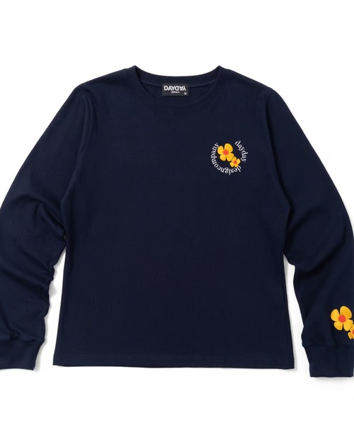 DAYDAY(デイデイ)の「フラワーロゴ L/S Tシャツ(Tシャツ/カットソー・レディース・オートミール/ネイビー・M/L)」の2枚目の写真