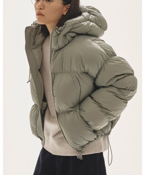 TODAYFUL（トゥデイフル）の「Ultralight Goose Jacket（テーラードジャケット・レディース・ブラック/チョコ/セージグリーン/キナリ・36inch/38inch）」の15枚目の写真