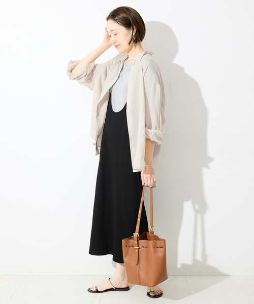 SLOBE IENA(スローブイエナ)の「シアーコットンギャザースリーブシャツ(シャツ/ブラウス・レディース・スカイブルー/ブラウン/ベージュ・FREE)」の14枚目の写真