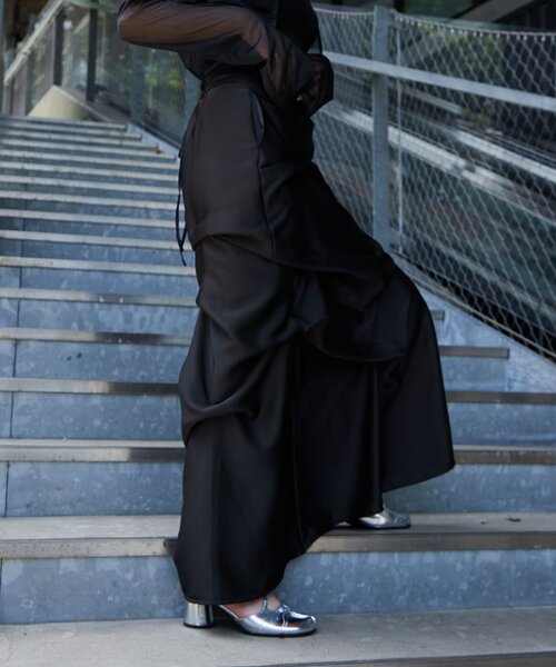 Mavie..7 レースアップタックサテンスカート ナイスクラップ NICE CLAUP 【Mavie..7】後ろレースアップサテン