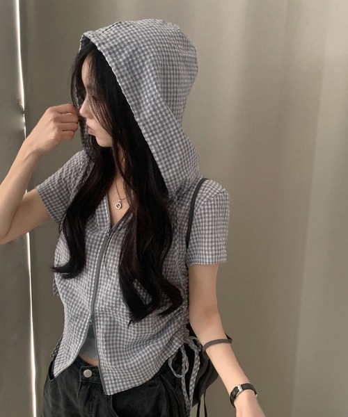 GEMEDA(ジェメダ)の「ギンガムチェックジップアップフーディトップス(Tシャツ/カットソー・レディース・グレー/ピンク・M)」の18枚目の写真