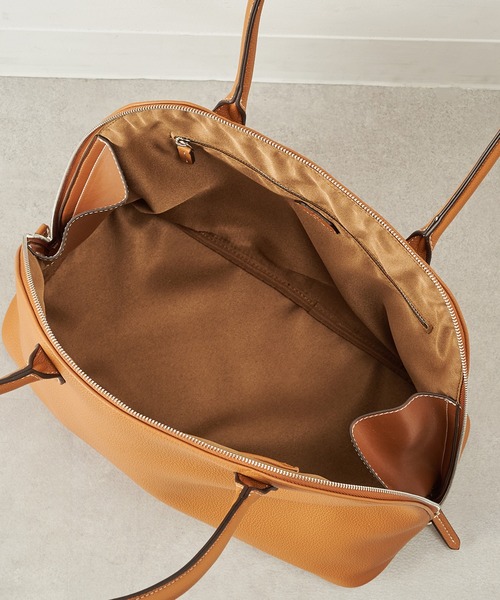 ＆MyuQ（アンドミューク）の「【＆MyuQ】THALLO ロングハンドルボストンバッグ トートバッグ（ボストンバッグ・レディース・キャメル/ブラック・FREE）」の5枚目の写真