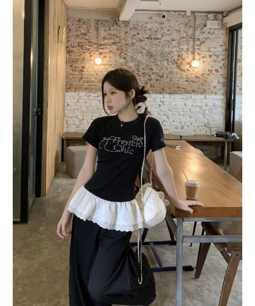 Ritzy(リッツィー)の「刺繍レース配色 Tシャツ/カットソー(Tシャツ/カットソー・レディース・ブラック・L/M)」の2枚目の写真