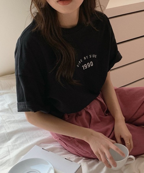 Vipoa(ヴィポア)の「フロントロゴプリントTEE(Tシャツ/カットソー・レディース・ホワイト/ブラック・FREE)」の5枚目の写真