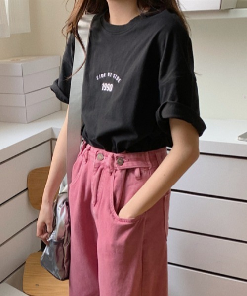 Vipoa(ヴィポア)の「フロントロゴプリントTEE(Tシャツ/カットソー・レディース・ホワイト/ブラック・FREE)」の3枚目の写真