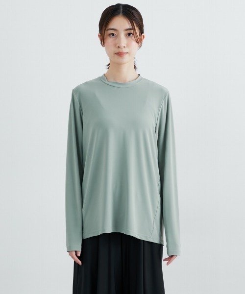 slattgir(スラットジール)の「高身長 ラッシュガードプルオーバー(UVカット・接触冷感・吸汗速乾)(トールサイズ)Essenave(ラッシュガード・レディース・ベージュ/グリーン・TM/TL/TLL/T3L/T4L/T5L)」の16枚目の写真