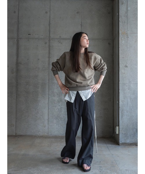 k3&co.（ケイスリーアンドコー）の「Squishy fleece top（スウェット・レディース・ブラック/ベージュ/ネイビー・ONE SIZE）」の8枚目の写真