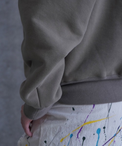 k3&co.（ケイスリーアンドコー）の「Squishy fleece top（スウェット・レディース・ブラック/ベージュ/ネイビー・ONE SIZE）」の9枚目の写真