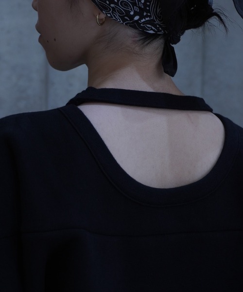 k3&co.（ケイスリーアンドコー）の「Squishy fleece top（スウェット・レディース・ブラック/ベージュ/ネイビー・ONE SIZE）」の14枚目の写真