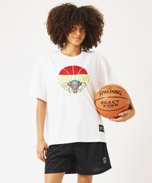 SPALDING（スポルディング）の「【SPALDING/スポルディング】Tシャツ ONE PIECE ヒトヒトの実 ボールプリント/吸水速乾機能・UVカット機能・アニメ半袖Tシャツ（Tシャツ/カットソー・メンズ）」
