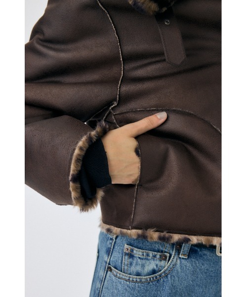 MOUSSY（マウジー）の「【25年AW新作】REVER FAUX ファーコート（ブルゾン・レディース・ブラウン系その他2/アイボリー/ブラック/ブラウン系その他・FREE）」の18枚目の写真