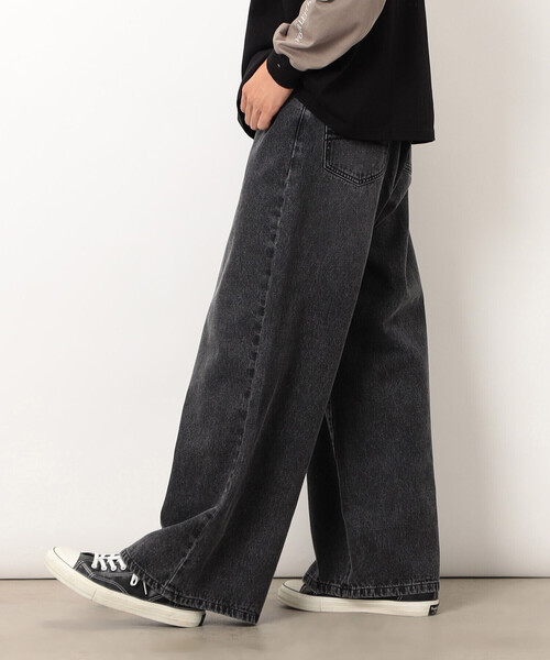 Purple&Yellow(パープルアンドイエロー)の「デニムワイドバギーパンツ(デニムパンツ・メンズ・インディゴブルー/ブラック・X-SMALL/SMALL/MEDIUM/LARGE)」の6枚目の写真