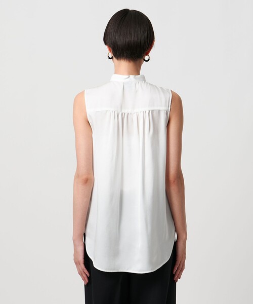 UNITED ARROWS(ユナイテッドアローズ)の「サテン フリル ブラウス ‐ウォッシャブル‐(シャツ/ブラウス・レディース・レッド/ホワイト/その他1・FREE)」の5枚目の写真