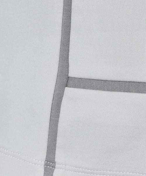 5351 POUR LES HOMMES（ゴーサンゴーイチプールオム）の「【25AW】Lライン 長袖Tシャツ（Tシャツ/カットソー・メンズ・ライトグレー/グリーン/ブラック・44/46/48/50）」の16枚目の写真