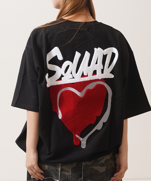 1111clothing(ワンフォークロージング)の「ハートサガラ刺繍 スウェットTシャツ / Heart Sagara Embroidery Sweatshirt T-Shirt(Tシャツ/カットソー・メンズ・ブラック系1/ブラック系2/ホワイト系1/ホワイト系2・M/L/XL)」の2枚目の写真