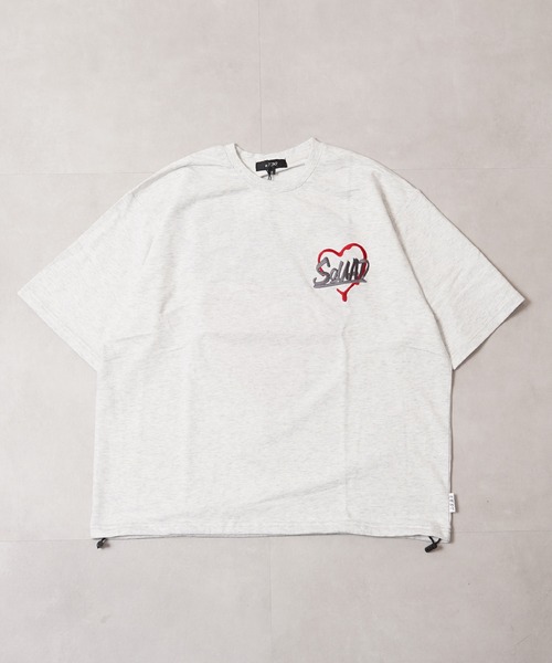 1111clothing(ワンフォークロージング)の「ハートサガラ刺繍 スウェットTシャツ / Heart Sagara Embroidery Sweatshirt T-Shirt(Tシャツ/カットソー・メンズ・ブラック系1/ブラック系2/ホワイト系1/ホワイト系2・M/L/XL)」の16枚目の写真