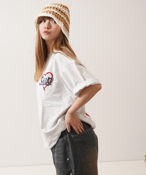 1111clothing(ワンフォークロージング)の「ハートサガラ刺繍 スウェットTシャツ / Heart Sagara Embroidery Sweatshirt T-Shirt(Tシャツ/カットソー・メンズ・ブラック系1/ブラック系2/ホワイト系1/ホワイト系2・M/L/XL)」の19枚目の写真