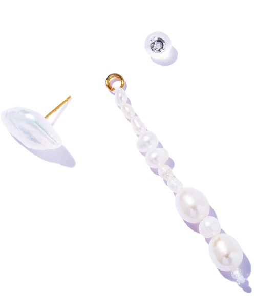 les bonbon(ルボンボン)の「【les bonbon】sissi deco pierce/シシィ デコ ピアス(ピアス(両耳用)・レディース・ホワイト・FREE)」の4枚目の写真