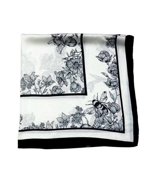 WILLSELECTION（ウィルセレクション）の「スカーフ（マフラー・レディース・ブラック/レッド・FREE）」の4枚目の写真