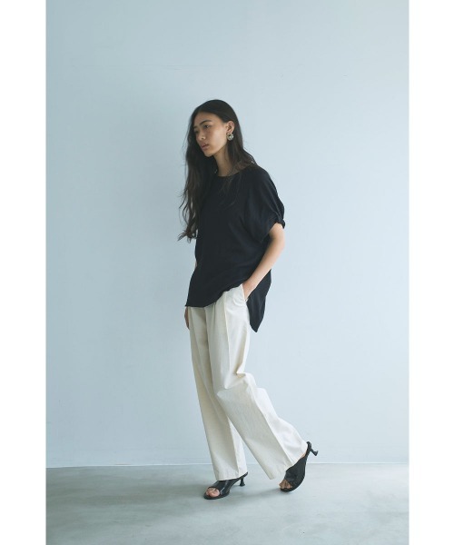 marjour（マージュール）の「LINEN BLEND TOPS（Tシャツ/カットソー・レディース・ブラック/ベージュ・M）」の6枚目の写真