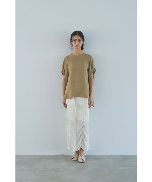 marjour（マージュール）の「LINEN BLEND TOPS（Tシャツ/カットソー・レディース・ブラック/ベージュ・M）」の16枚目の写真