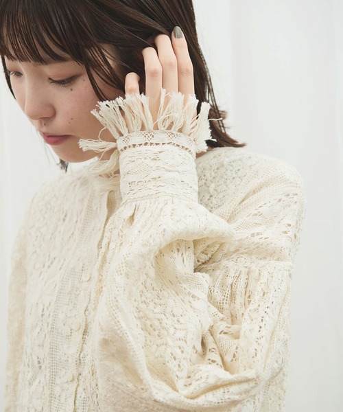 fig London(フィグロンドン)の「_Carol bolero(シャツ/ブラウス・レディース・ブラック/アイボリー・FREE)」の19枚目の写真